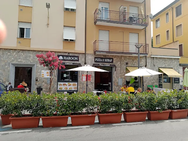 Haroon Pizza E Kebap