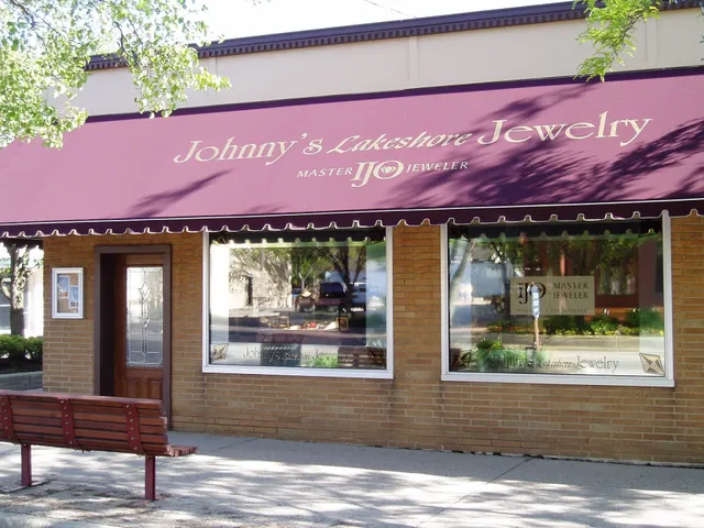Johnny's Lakeshore Jewelry