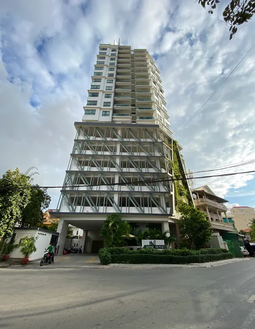 APENNINES Condominium