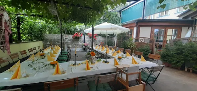 Böck Weingut Heurigen