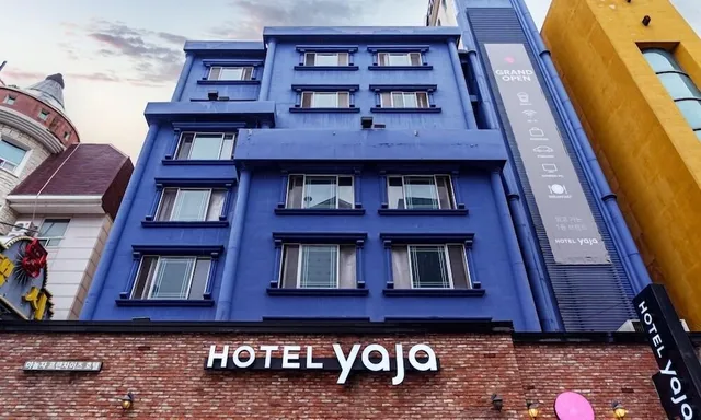 Yaja Hotel