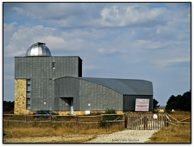 Casa rural La Coruja de Ebro.