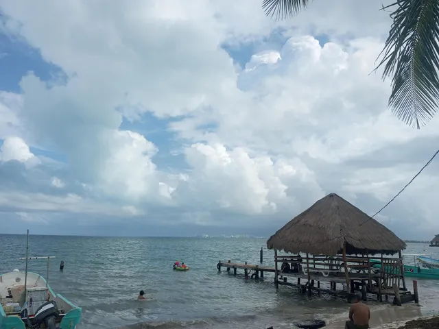 Playa Puerto Juarez