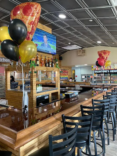 Salvatore's Old Fashioned Pizzeria