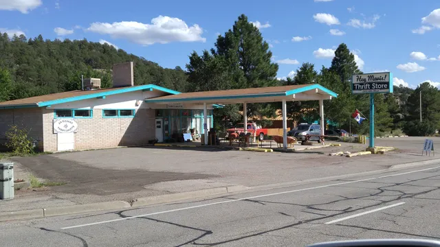 Hey Mavis! Thrift Store