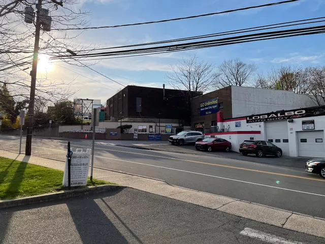 Russell Speeder's Car Wash