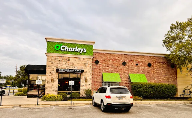 O'Charley's Restaurant & Bar