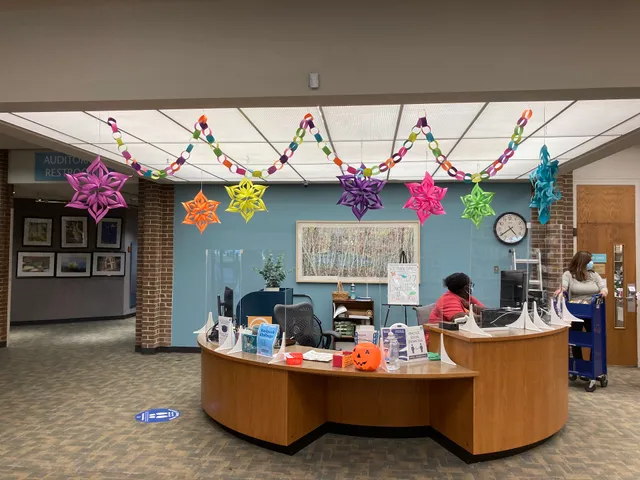 Lakewood Branch Library