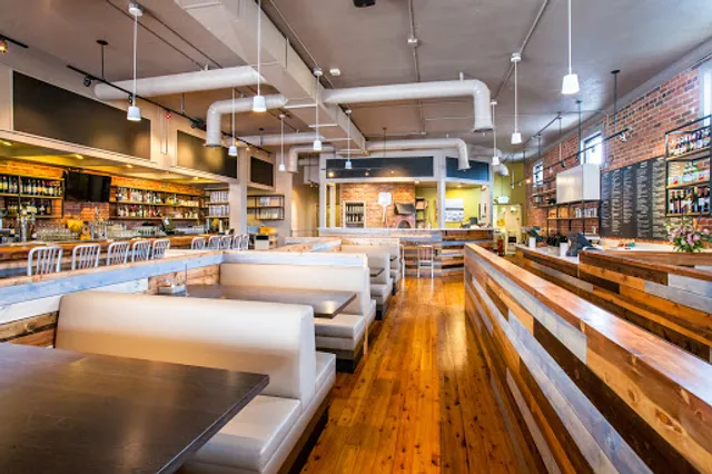 PARISI pizzeria, trattoria e vino