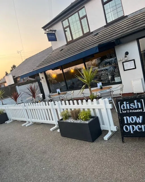 Dish Bar and Restaurant