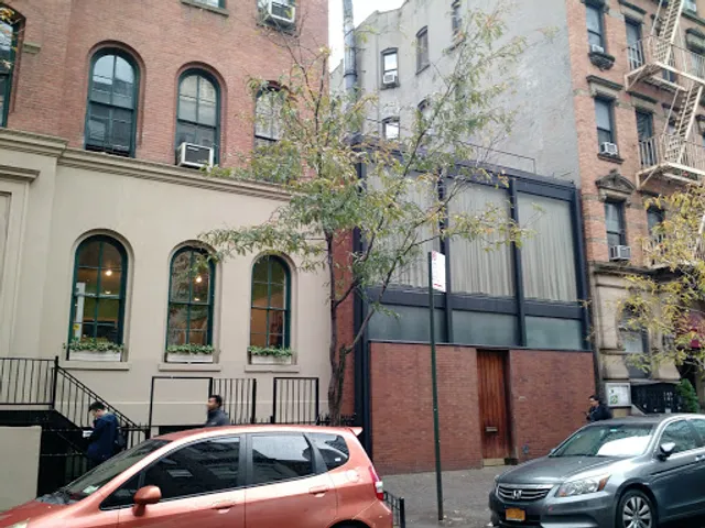 Rockefeller Guest House by Philip Johnson