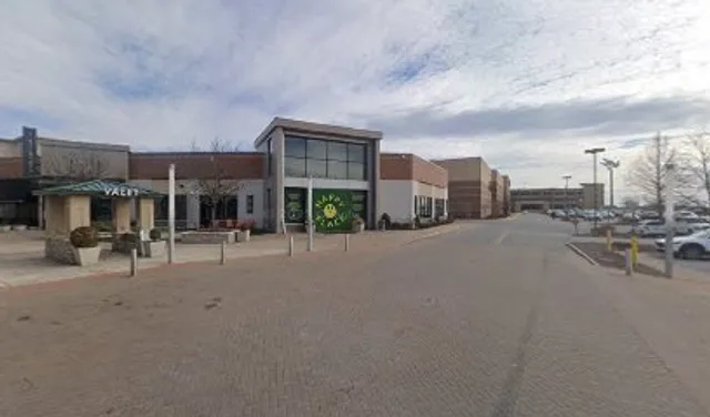 80 W County Center Dr