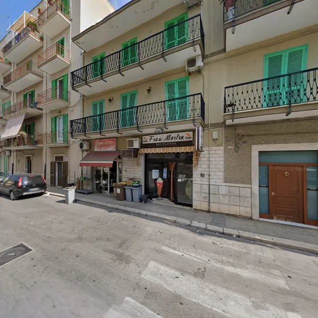 Frau Marlen Bar Gelateria