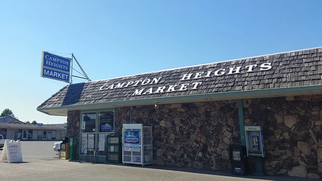 Campton Heights Market