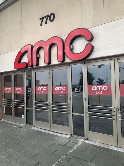 AMC Burbank Town Center 6