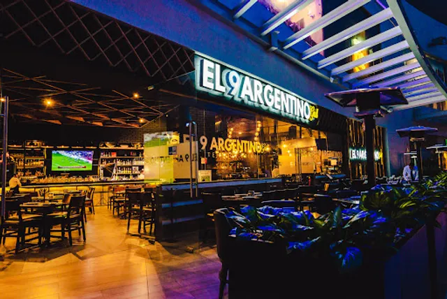 EL 9 Argentino Grill