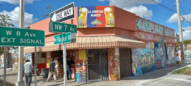 LA LIBERTAD MARKET CAFETERIA