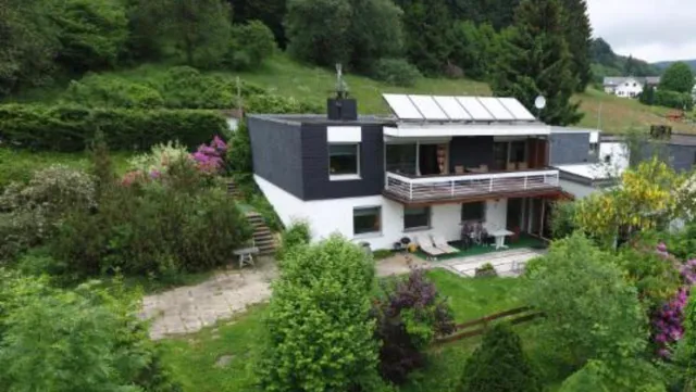 Becker Ferienhausvermietung mit Pool