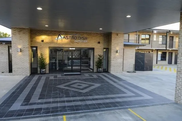 Astro Dish Motor Inn