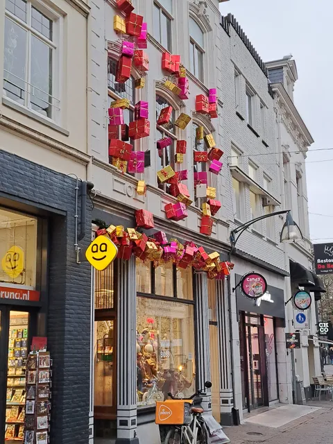 Chocolate Company Café