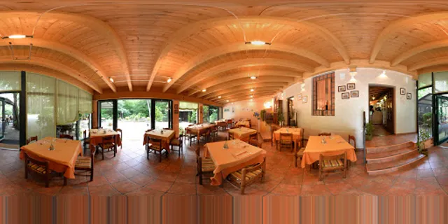 Trattoria La Nuova Rustica