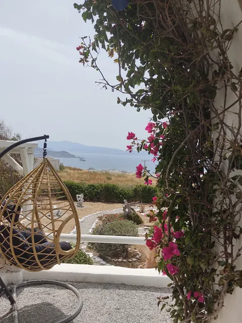 Zephyrus Sunset House