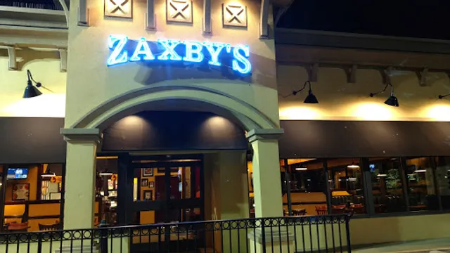 Zaxbys Chicken Fingers & Buffalo Wings