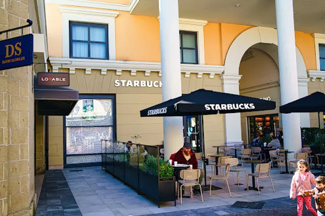 Starbucks - Roma Castel Romano Designer Outlet