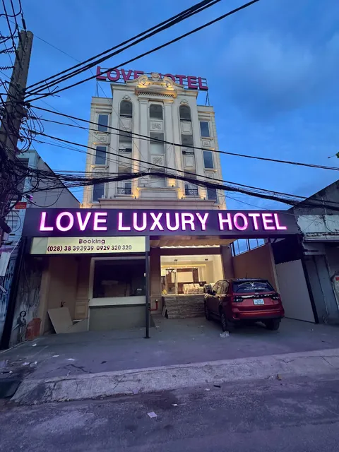 Love Luxury Hotel