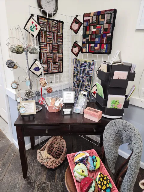 Hampshire County Artist Co-op