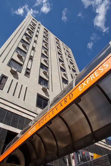 Hotel Boulevard Express