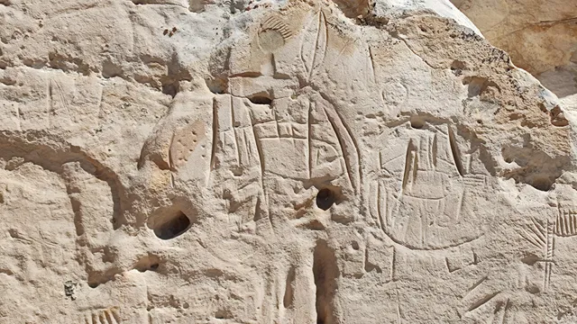 Castle Gardens Petroglyphs