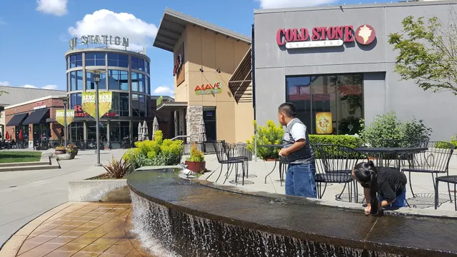 Kent Station Shopping Center