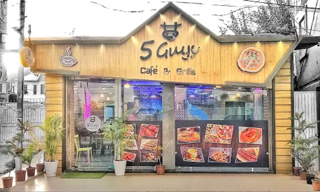 5 Guys Cafe & Grills