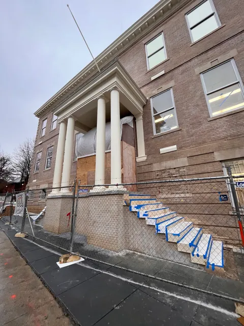 Emery Work Bay Men Work bed Shelters