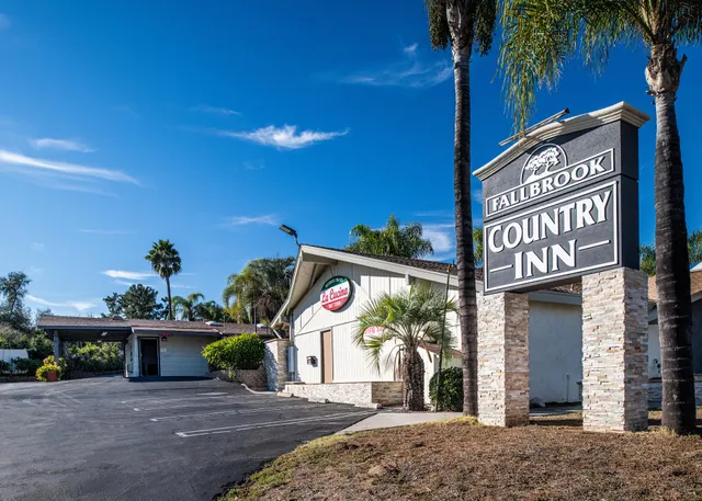 Fallbrook Country Inn