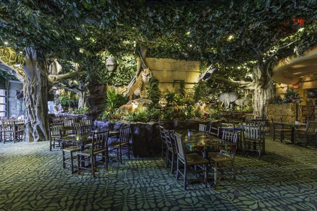 Sheraton Niagara Falls