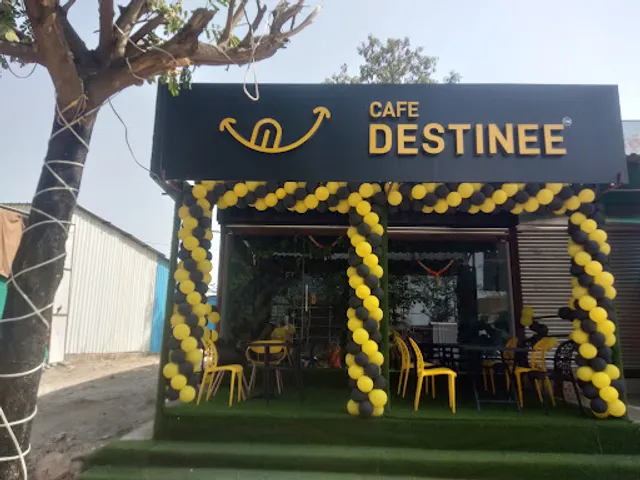 Cafe Destinee