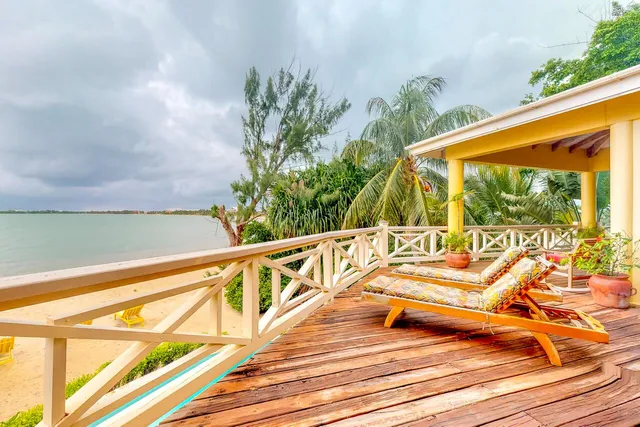 Casa Del Sol Villa - Placencia, Belize