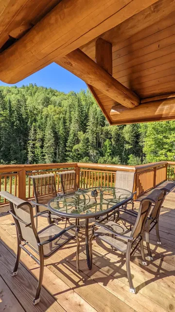 Chalet de bois rond Le Panache