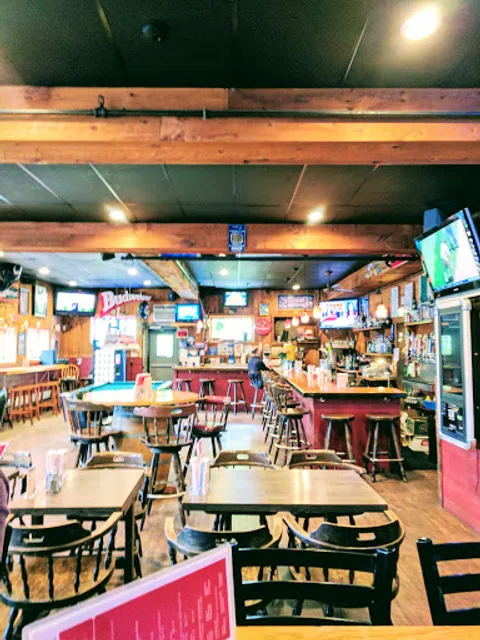 Rose Garden Restaurant & Pub