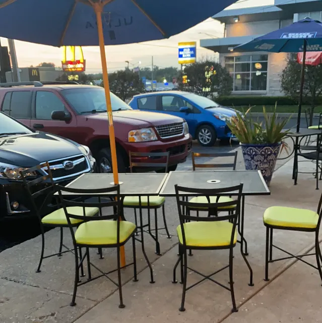 Las chalupas Mexican Restaurant