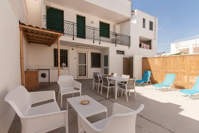 Incantevole Villa sul mare - Torre San Giovanni