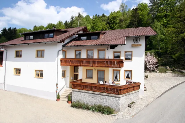 Ferienwohnung Pension Hauer