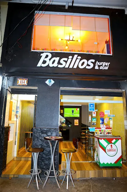 Basilios Burger e Açaí
