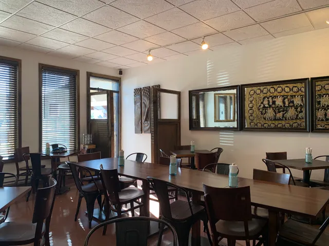 Thai House Co. & Sushi