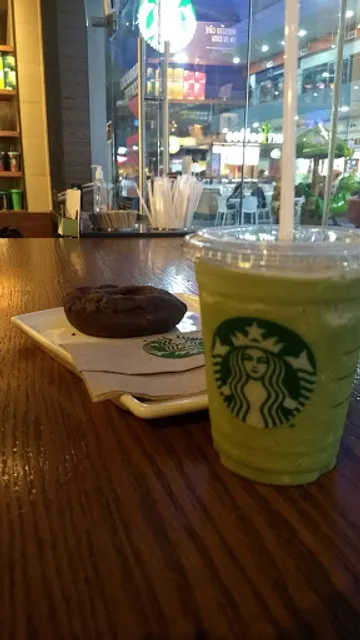 Starbucks Portal Churubusco