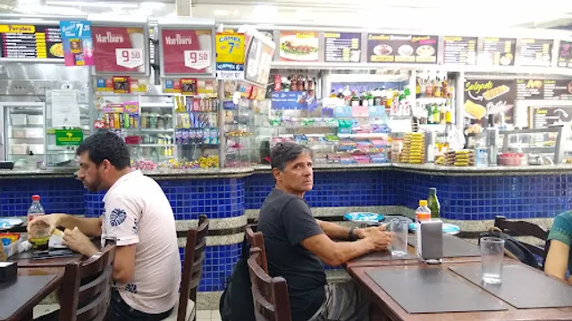 Lanchonete Gomes e Maia