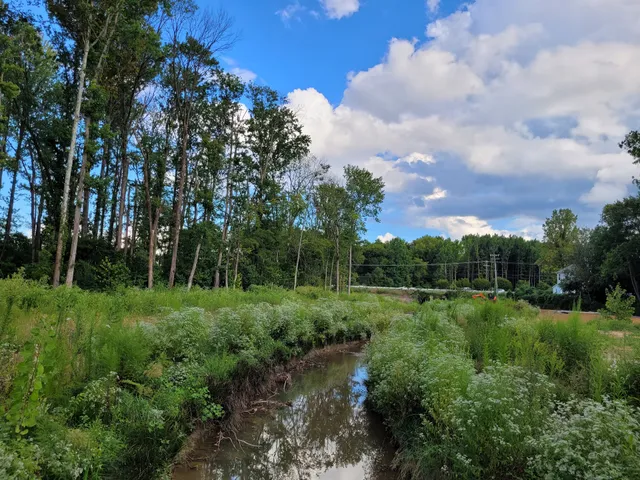 Long Creek/Dixon Branch Greenway