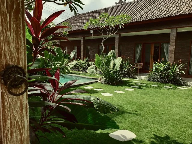 The Kumpi Bali by the Lavana